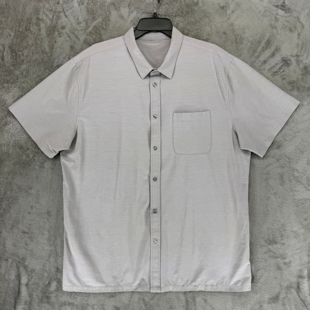 Vuori Shirt Mens XL Gray Short Sleeve Button Down Performance Pocket Tee 24534